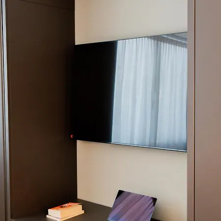 Arbed Living - Supercharger-fitness Hotel