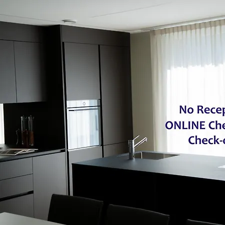 Arbed Living Self Check In - Supercharger - Fitness - Arbedo Castione Hotel 3*